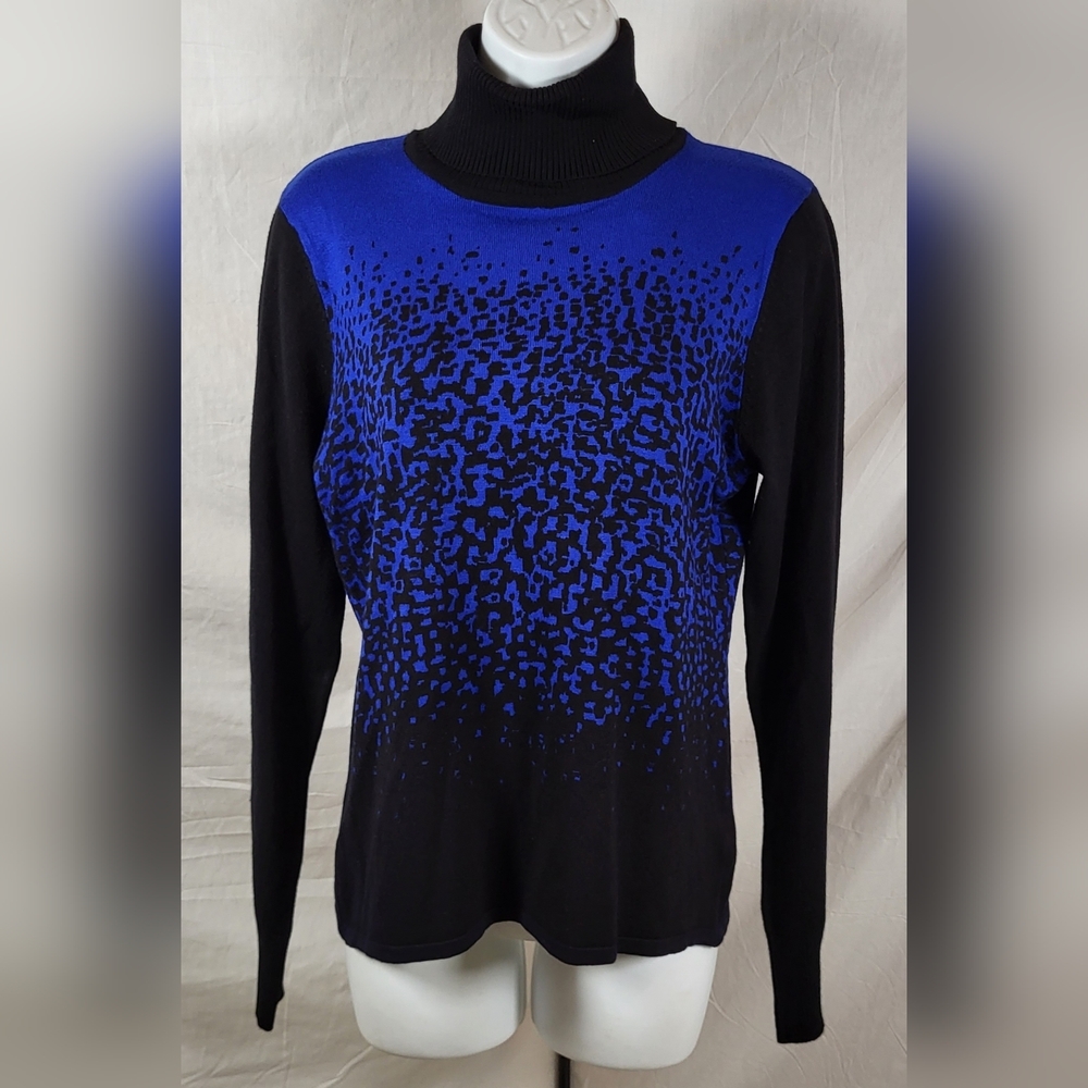 CHRISTINA Blue and Black Print Turtleneck Sweater - Size XL   (NWT)